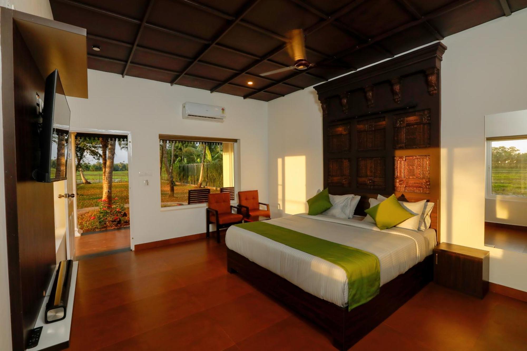 Paadam By The Backwaters Kumarakom Exterior photo
