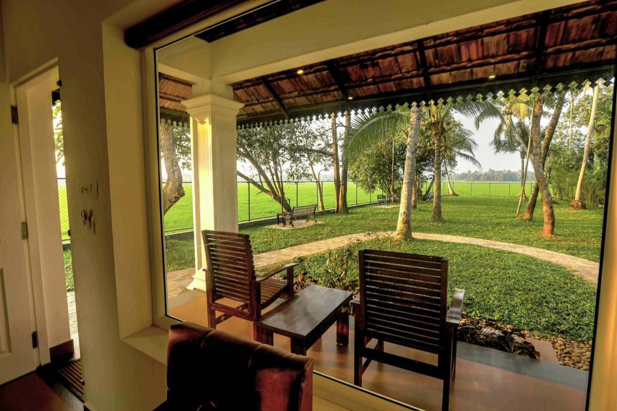 Paadam By The Backwaters Kumarakom Exterior photo