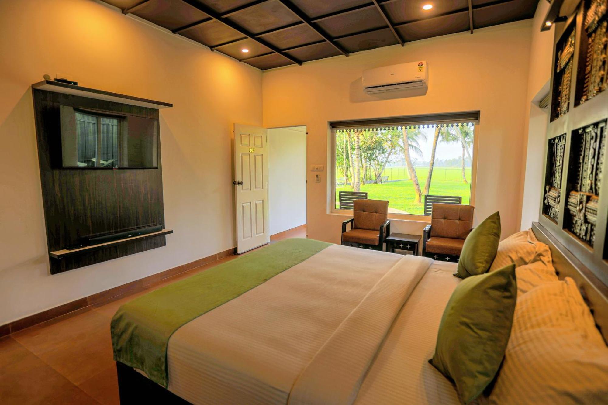 Paadam By The Backwaters Kumarakom Exterior photo